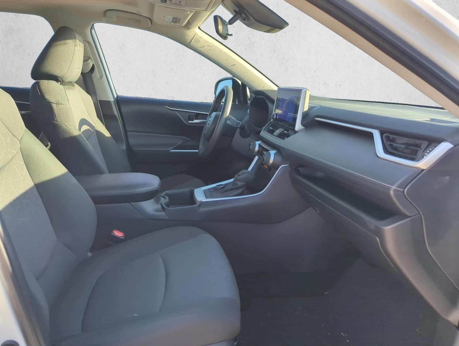 2024 Toyota RAV4 Hybrid XLE AWD (Natl)
