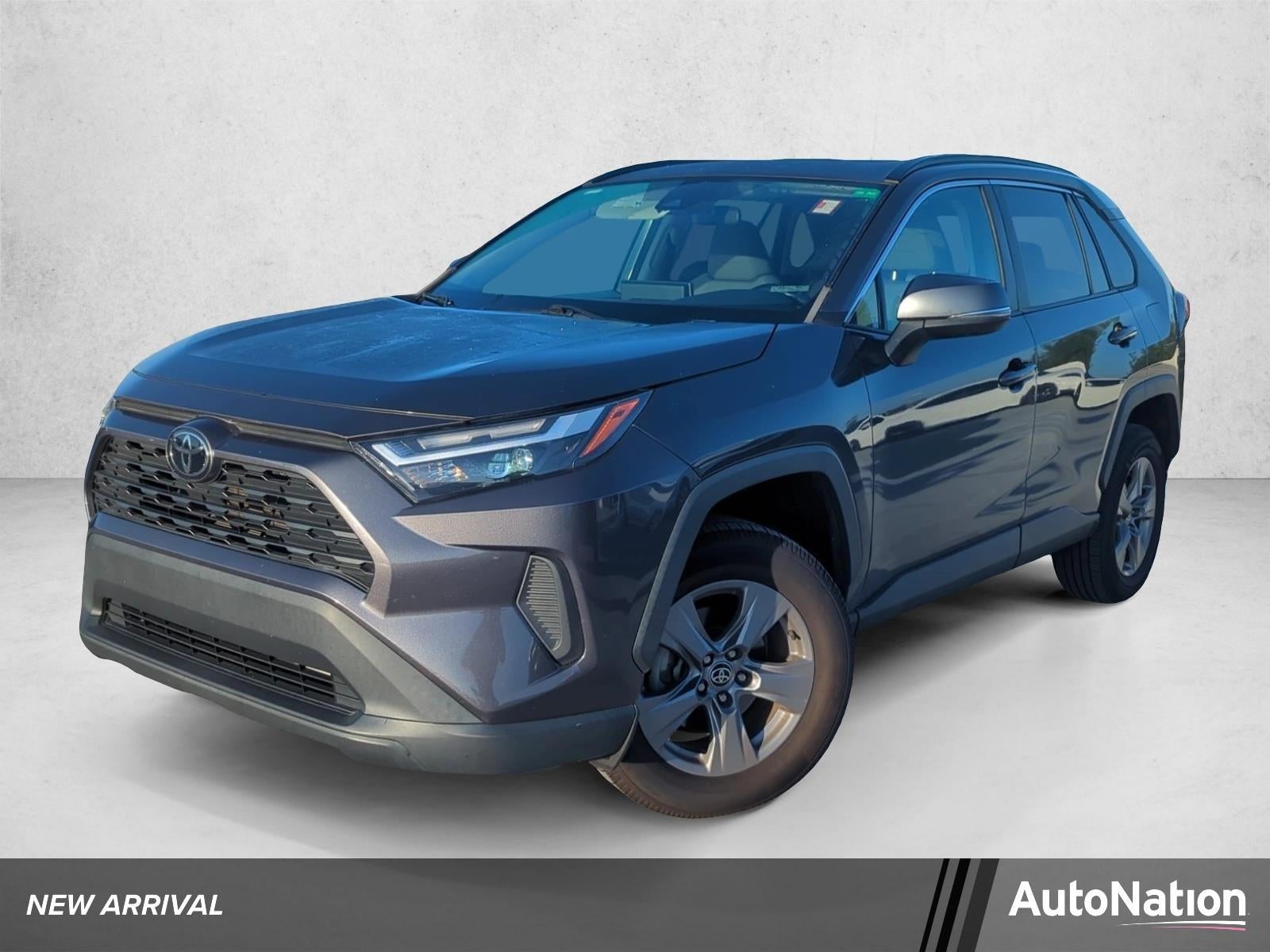 2022 Toyota RAV4 XLE FWD (GS)