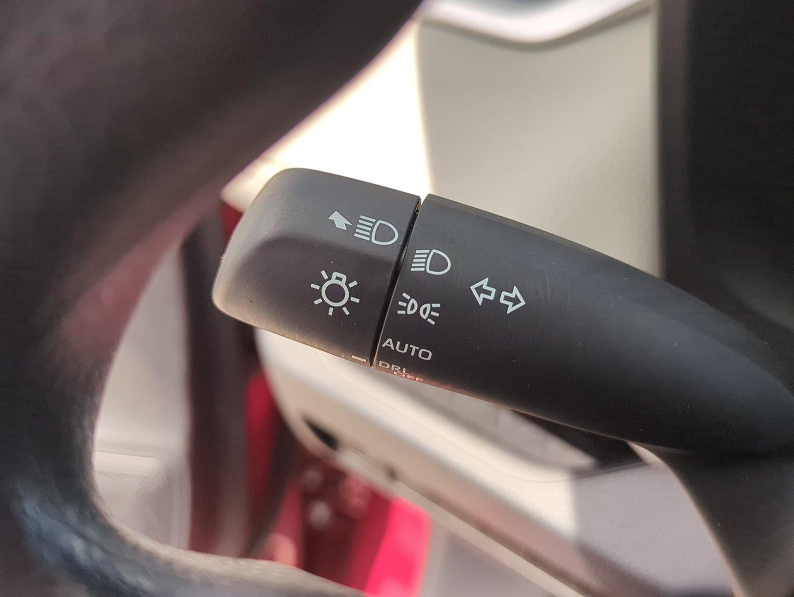 2024 Toyota RAV4 XLE FWD (Natl)