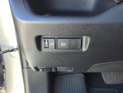 2024 Toyota RAV4 XLE FWD (Natl)