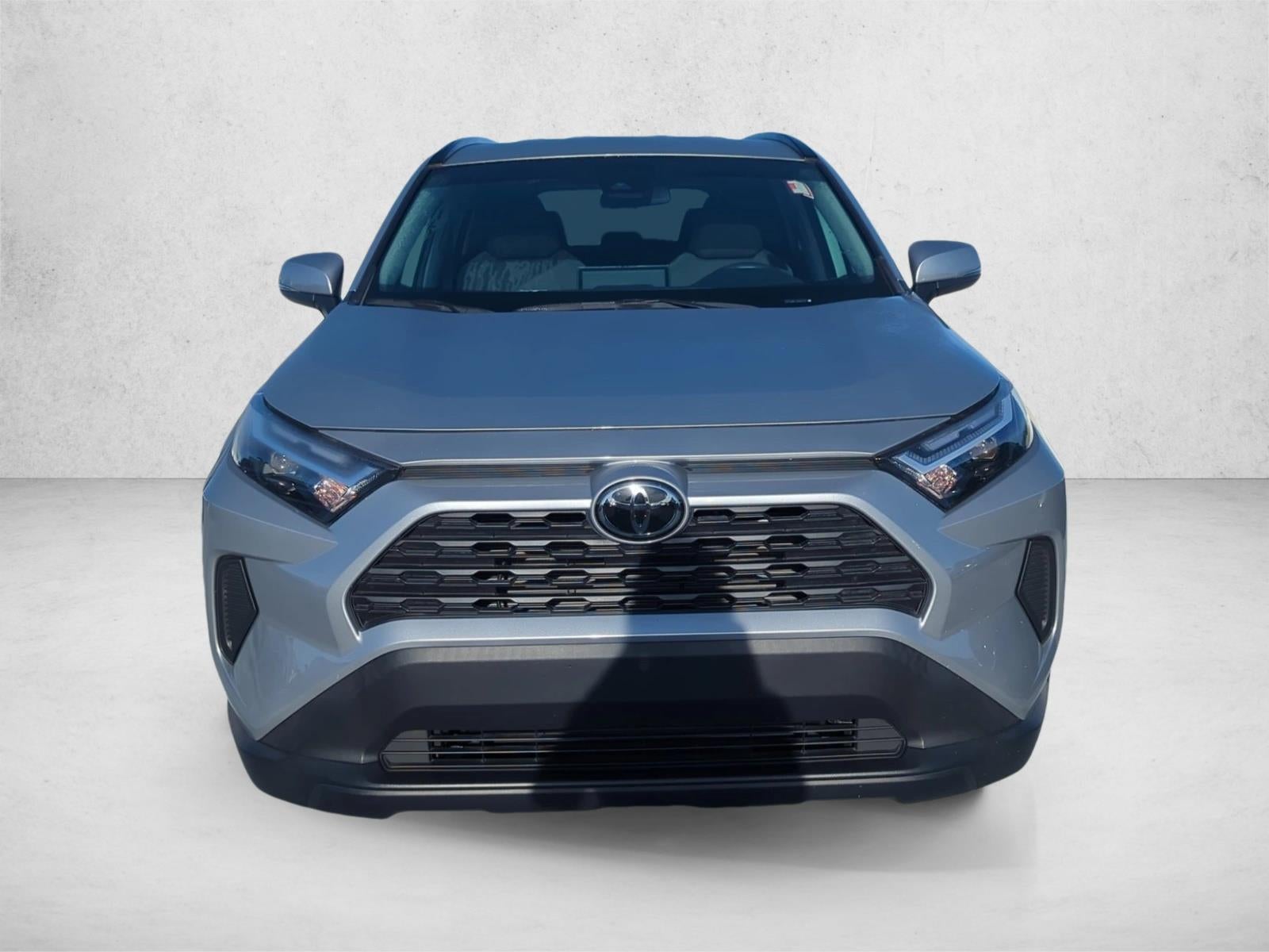 2024 Toyota RAV4 XLE FWD (Natl)