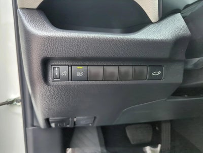2025 Toyota RAV4 XLE FWD (GS)