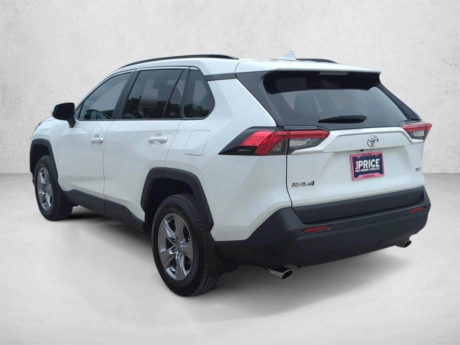 2025 Toyota RAV4 XLE FWD (GS)
