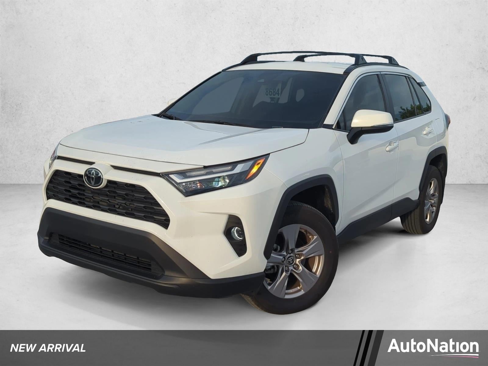 2025 Toyota RAV4 XLE FWD (GS)