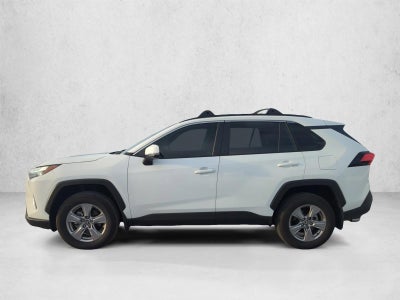 2025 Toyota RAV4 XLE FWD (GS)