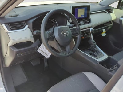 2025 Toyota RAV4 XLE FWD (GS)