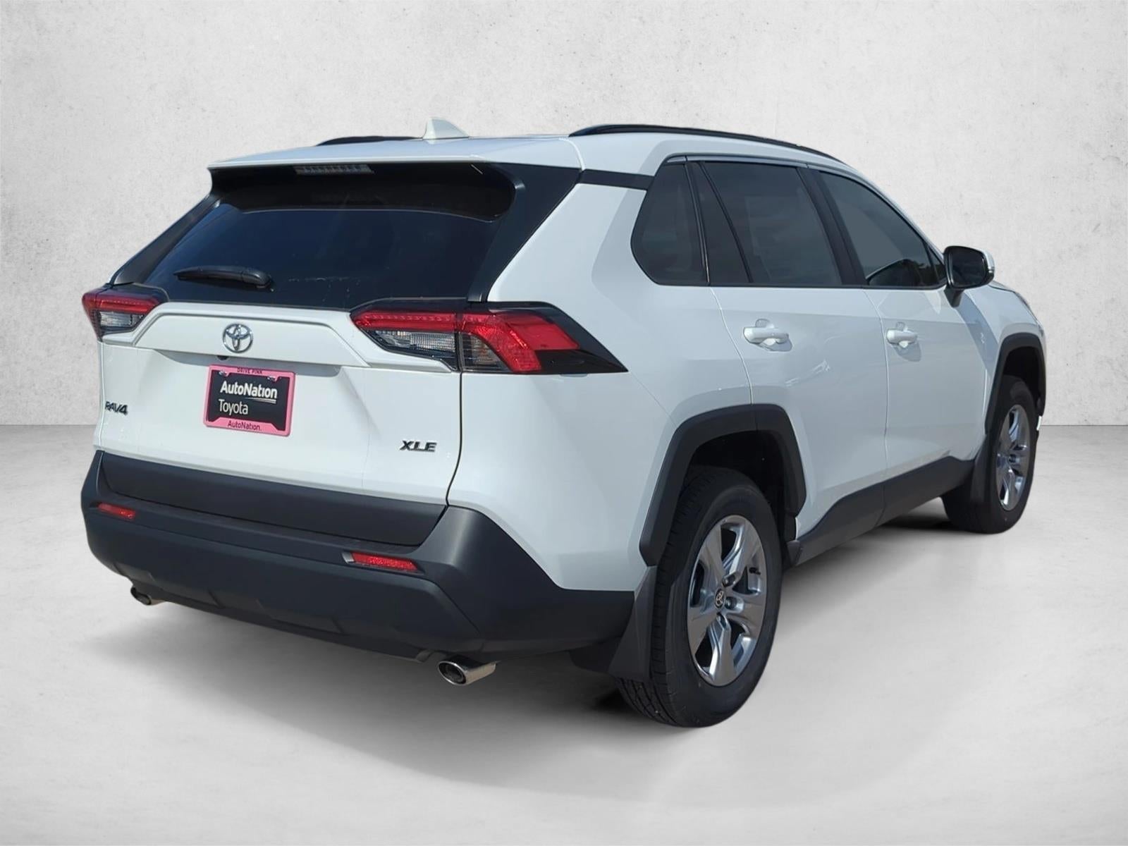 2025 Toyota RAV4 XLE FWD (GS)