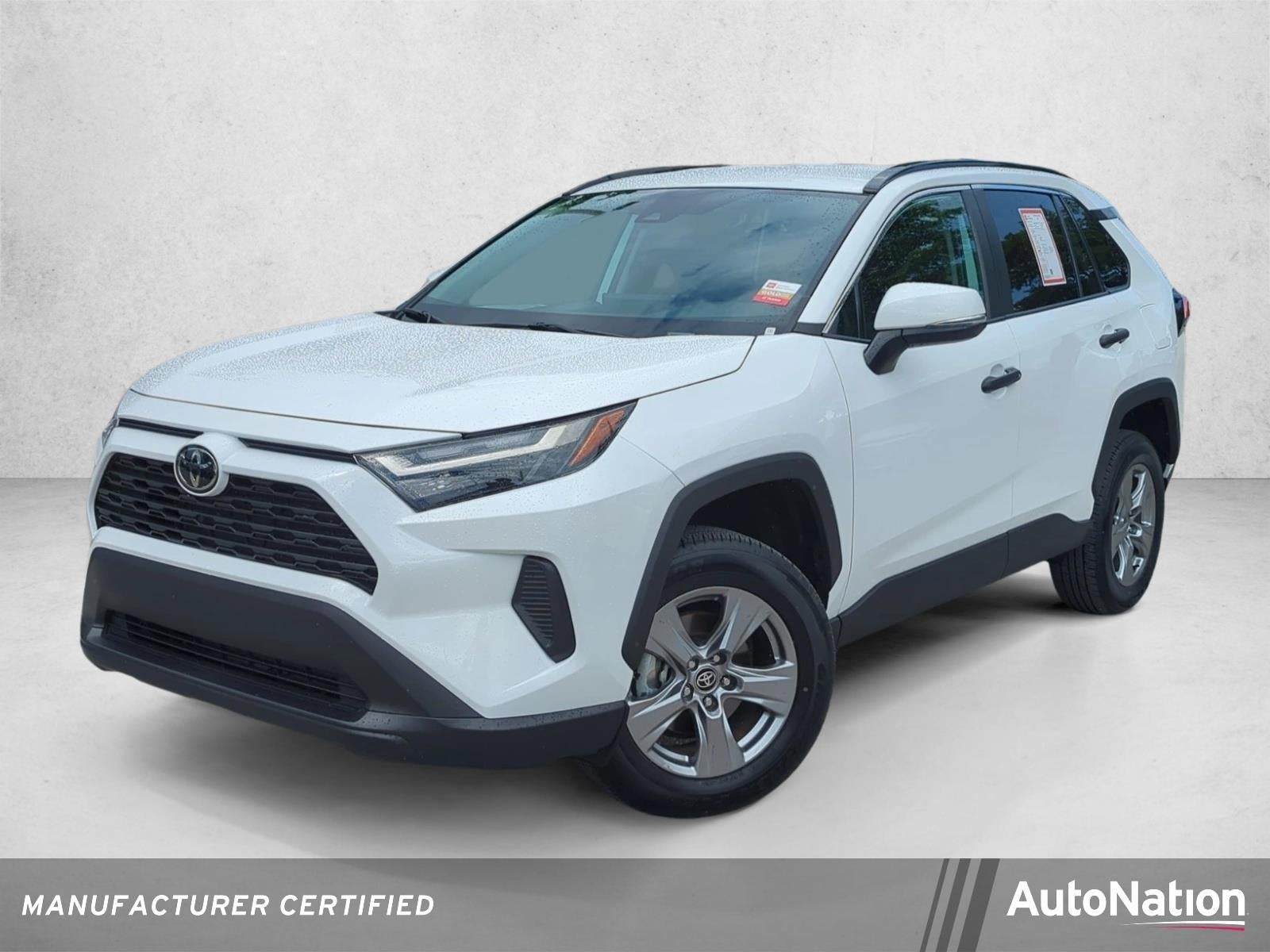 2025 Toyota RAV4 XLE FWD (GS)