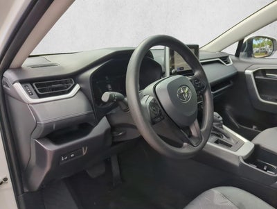 2025 Toyota RAV4 XLE FWD (GS)