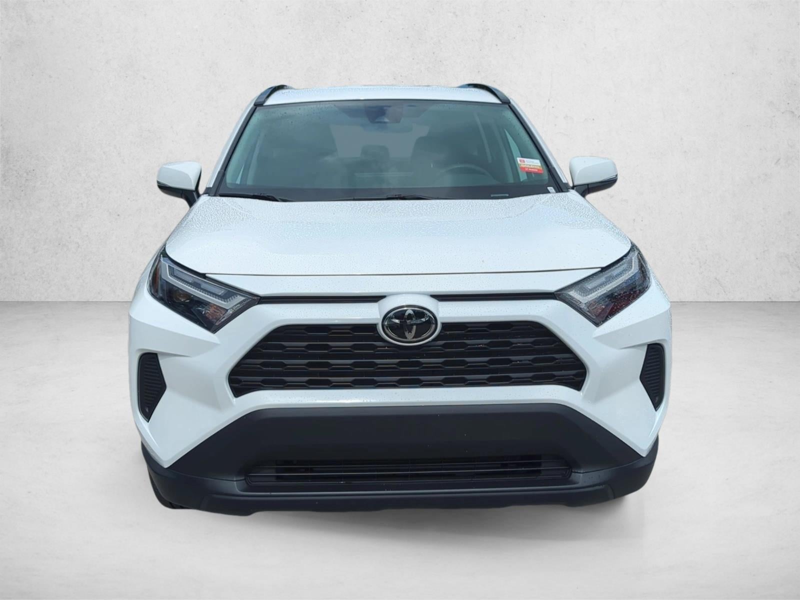 2025 Toyota RAV4 XLE FWD (GS)