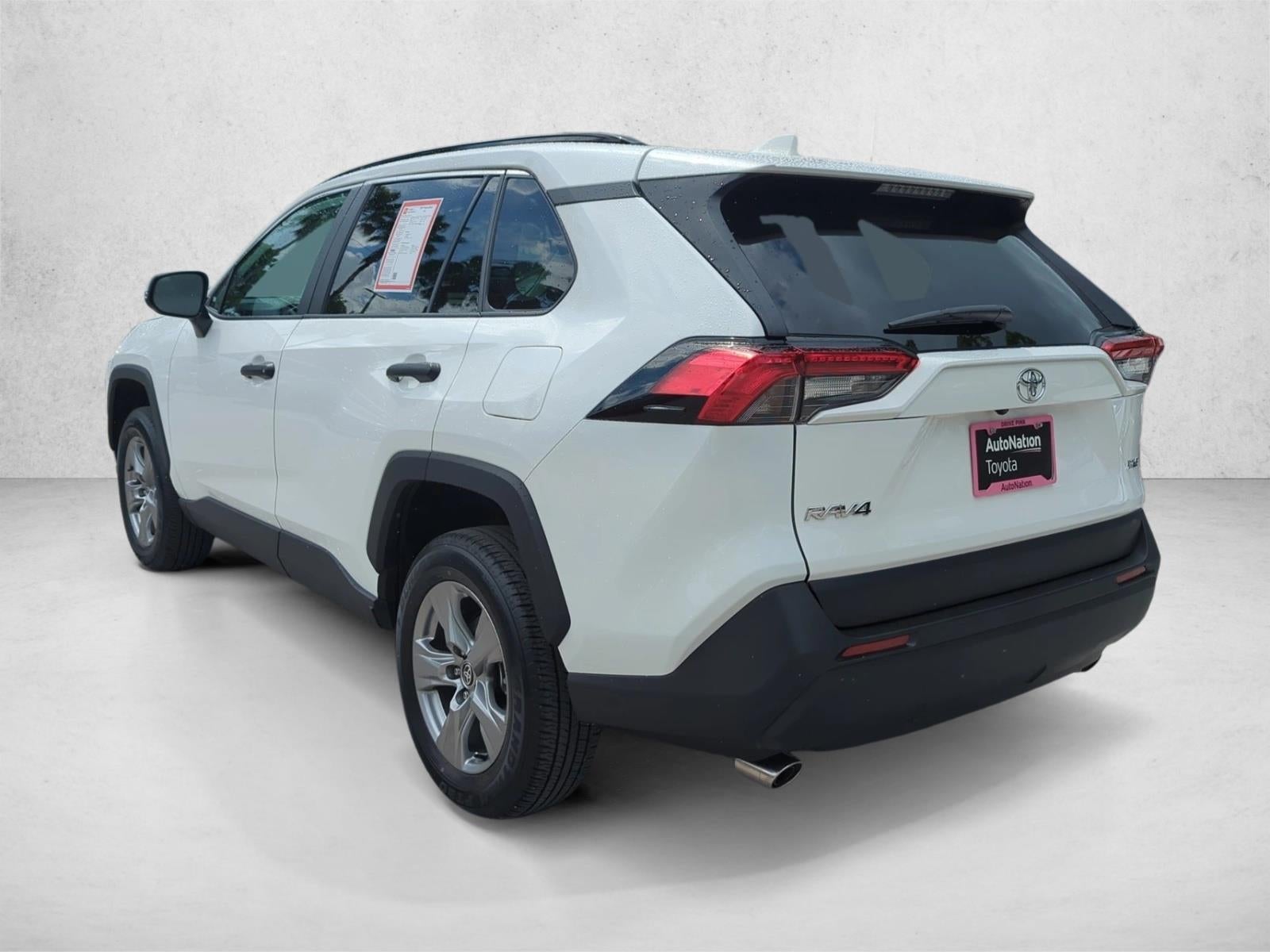 2025 Toyota RAV4 XLE FWD (GS)