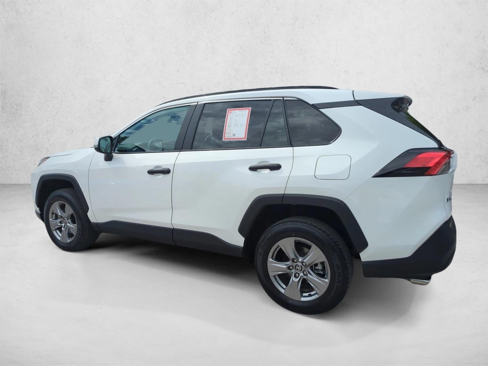 2025 Toyota RAV4 XLE FWD (GS)
