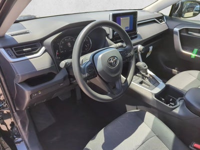 2025 Toyota RAV4 XLE FWD (GS)