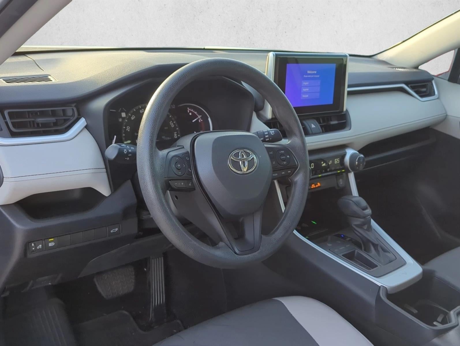 2024 Toyota RAV4 XLE FWD (Natl)
