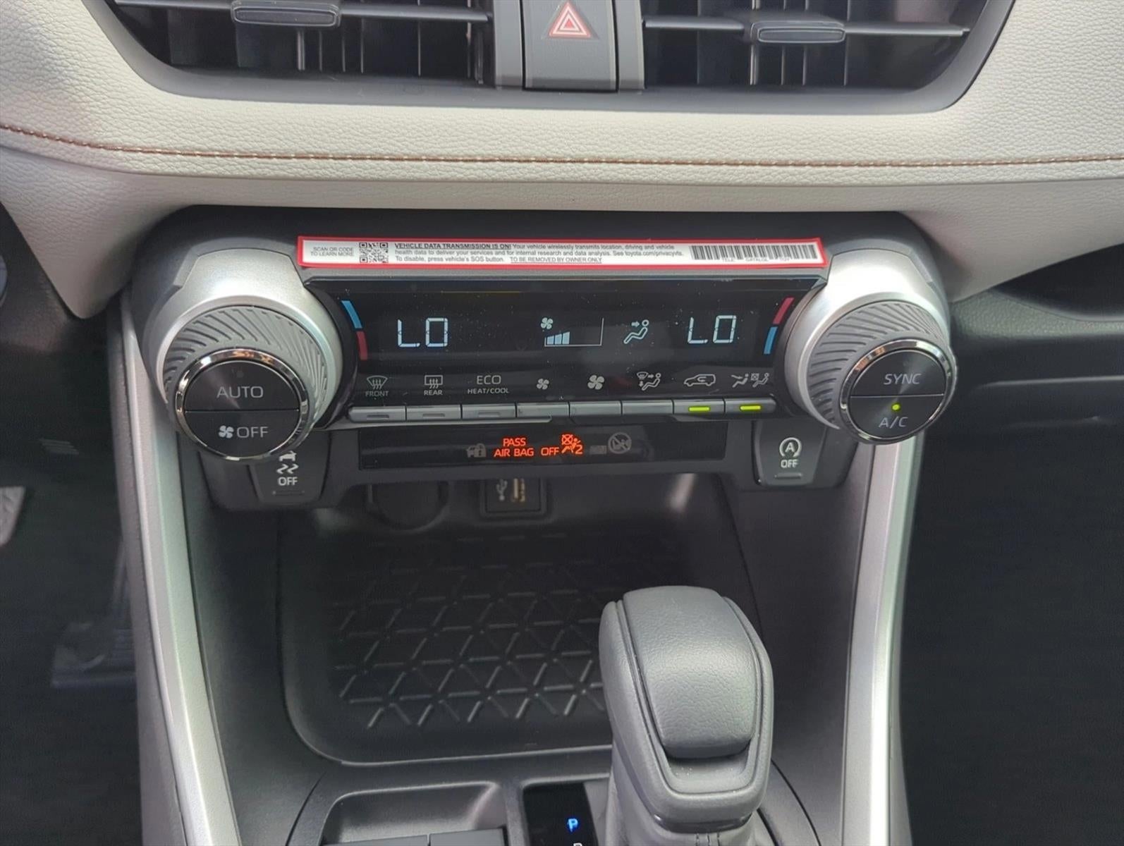 2025 Toyota RAV4 XLE FWD (GS)