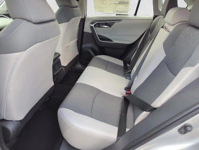 2025 Toyota RAV4 XLE FWD (GS)