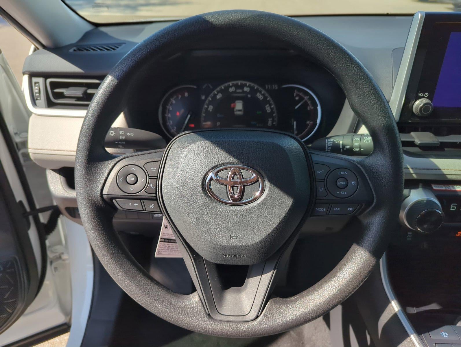 2025 Toyota RAV4 XLE FWD (GS)