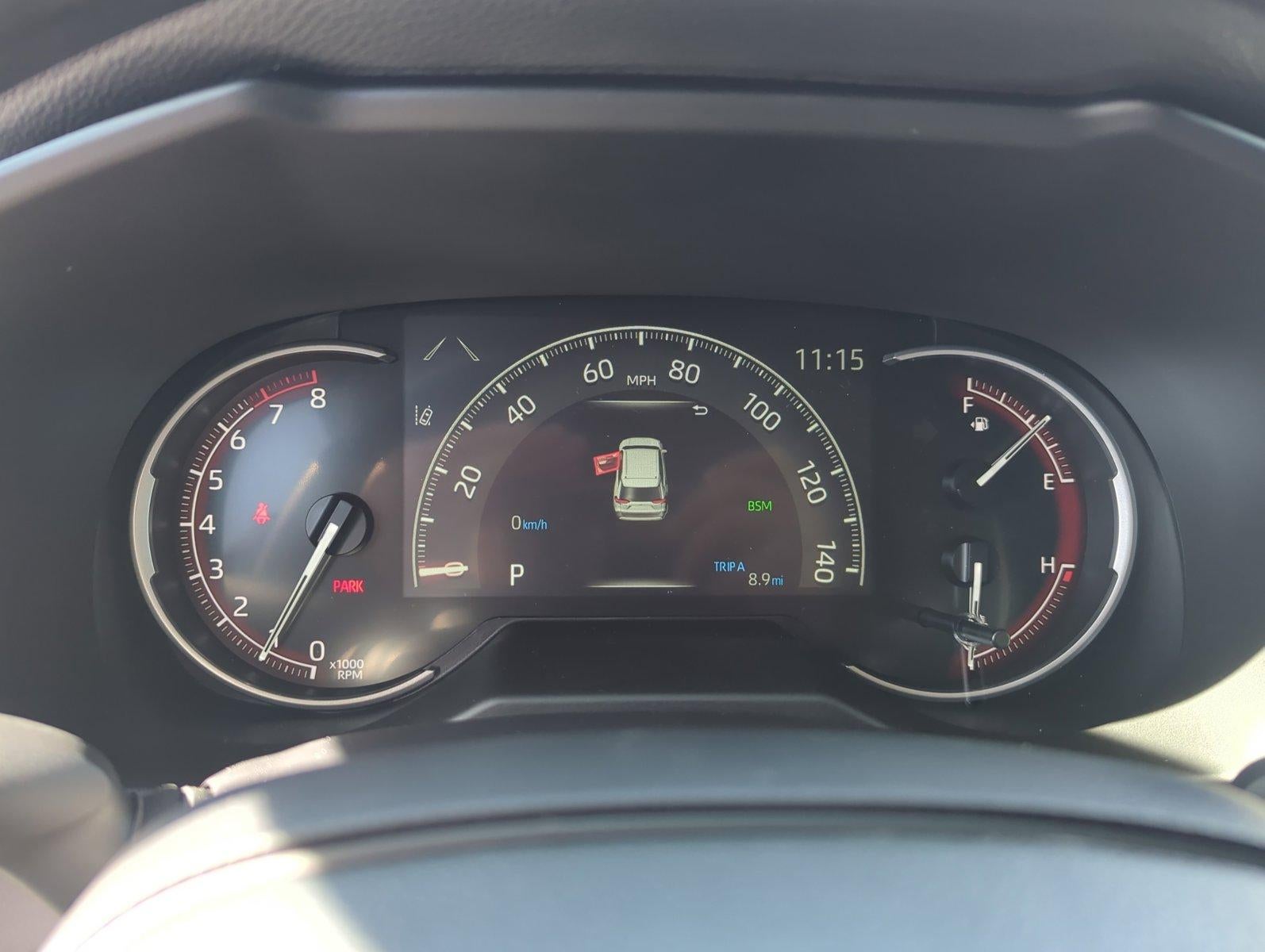 2025 Toyota RAV4 XLE FWD (GS)