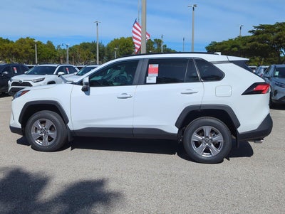 2025 Toyota RAV4 XLE FWD (GS)