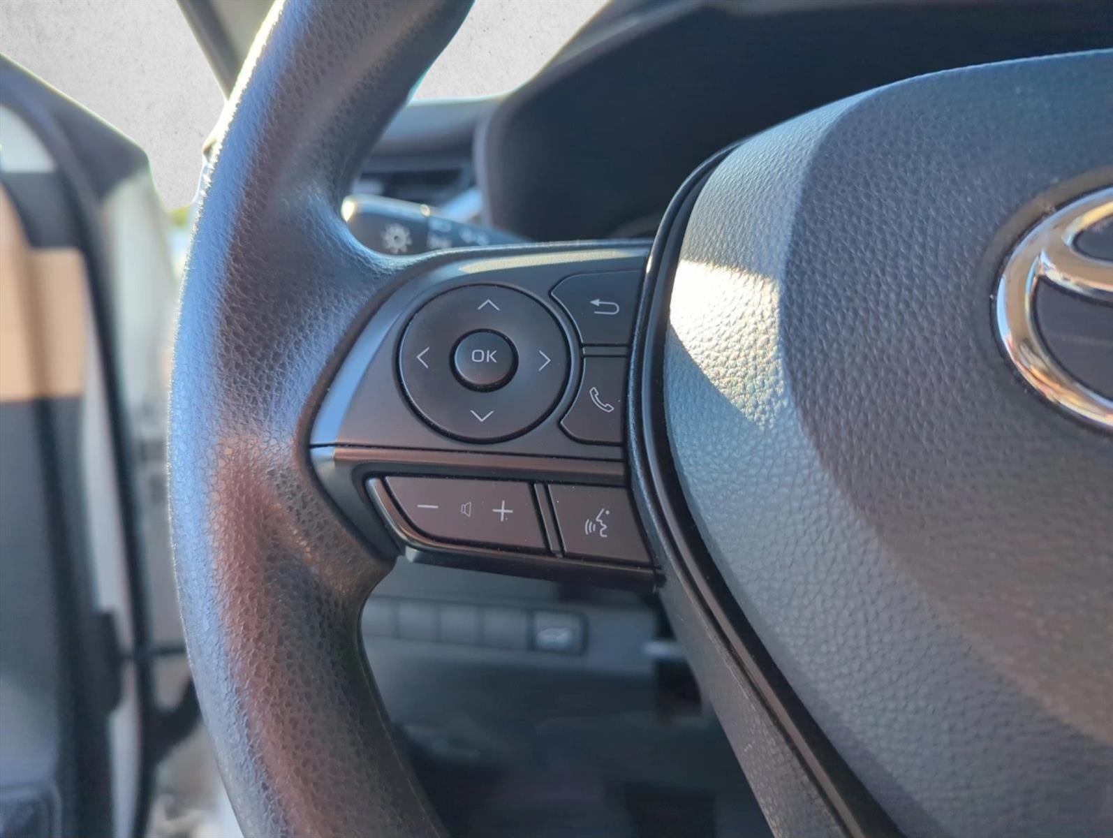 2023 Toyota RAV4 XLE FWD (GS)