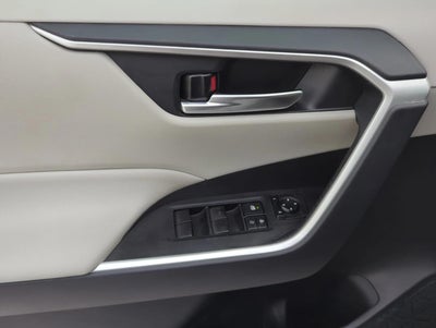 2021 Toyota RAV4 XLE FWD (GS)