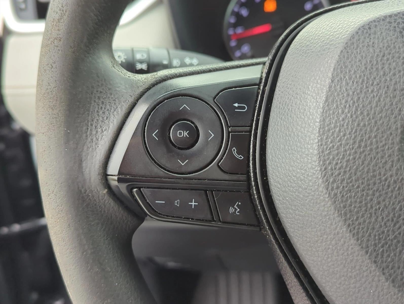 2021 Toyota RAV4 XLE FWD (GS)