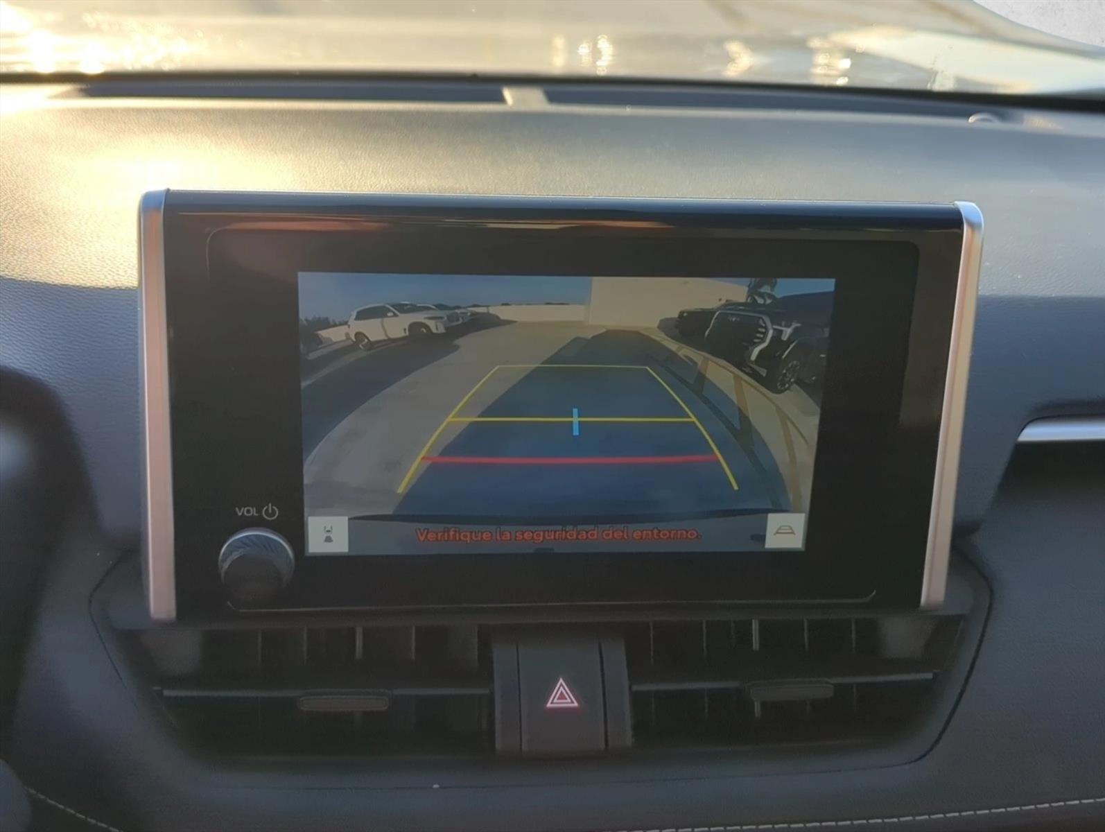 2024 Toyota RAV4 XLE FWD (Natl)