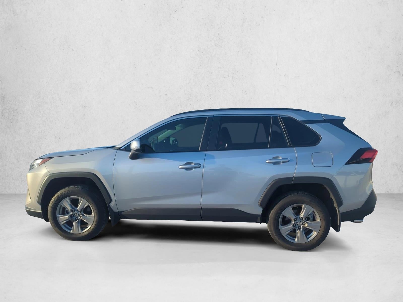 2024 Toyota RAV4 XLE FWD (Natl)