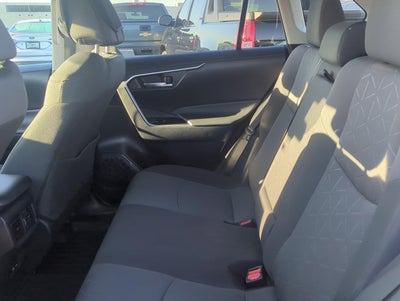 2022 Toyota RAV4 XLE FWD (GS)