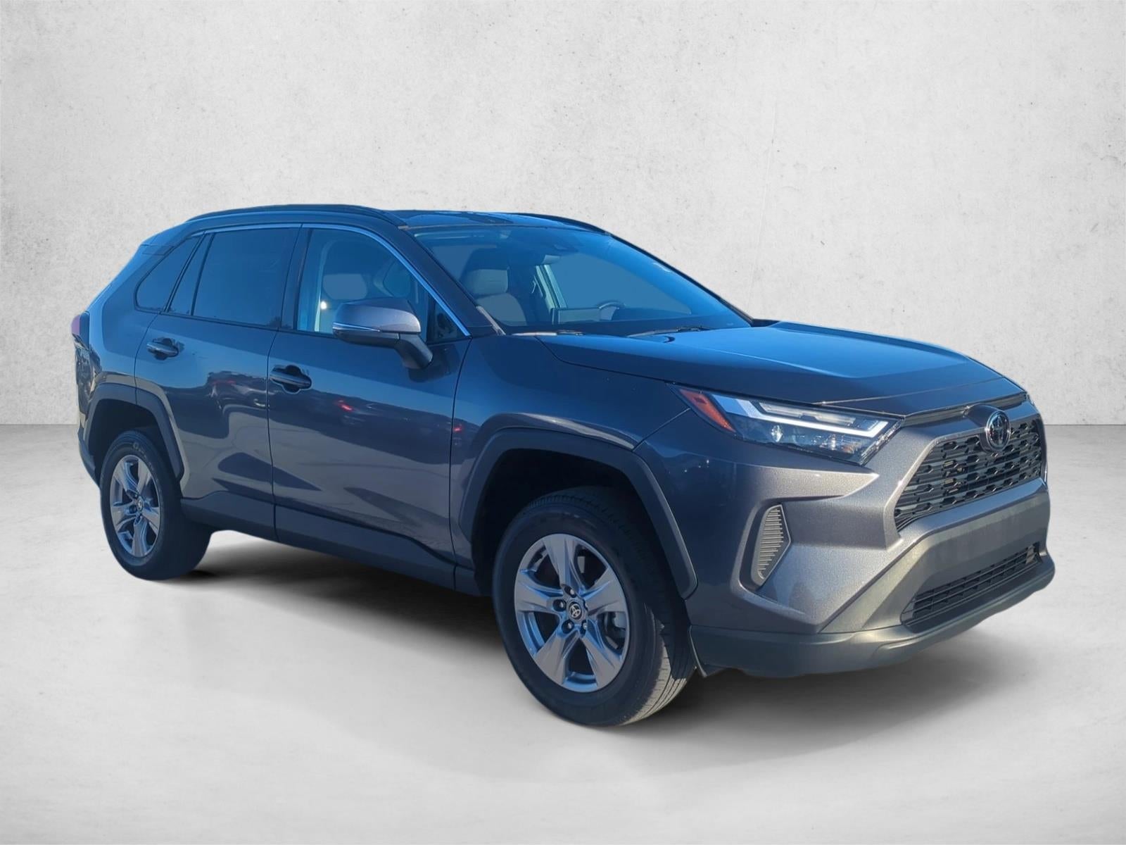2022 Toyota RAV4 XLE FWD (GS)