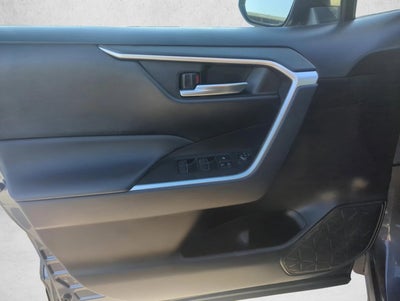 2022 Toyota RAV4 XLE FWD (GS)