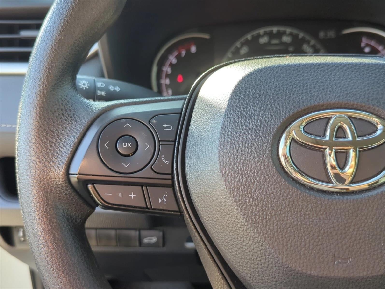 2024 Toyota RAV4 XLE FWD (Natl)