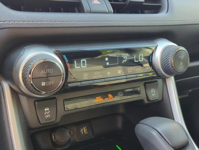 2024 Toyota RAV4 XLE FWD (Natl)