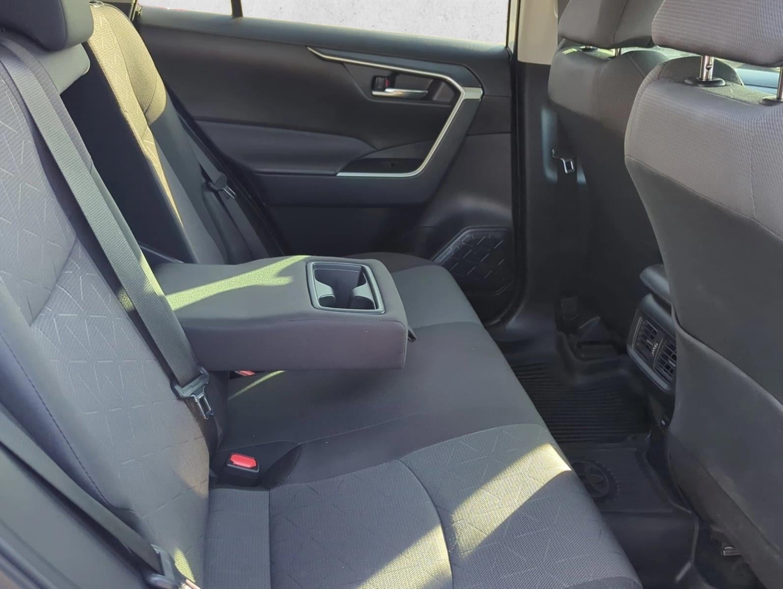 2024 Toyota RAV4 XLE FWD (Natl)