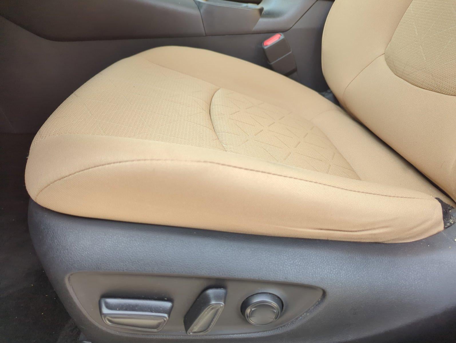 2021 Toyota RAV4 XLE FWD (GS)