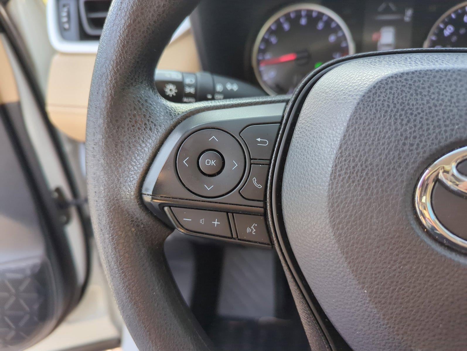 2021 Toyota RAV4 XLE FWD (GS)