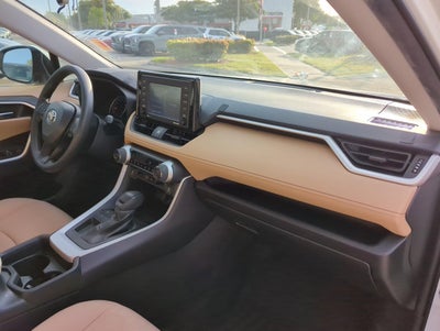 2021 Toyota RAV4 XLE FWD (GS)