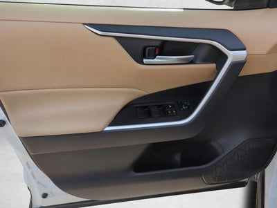 2021 Toyota RAV4 XLE FWD (GS)