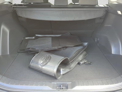2024 Toyota RAV4 XLE FWD (Natl)
