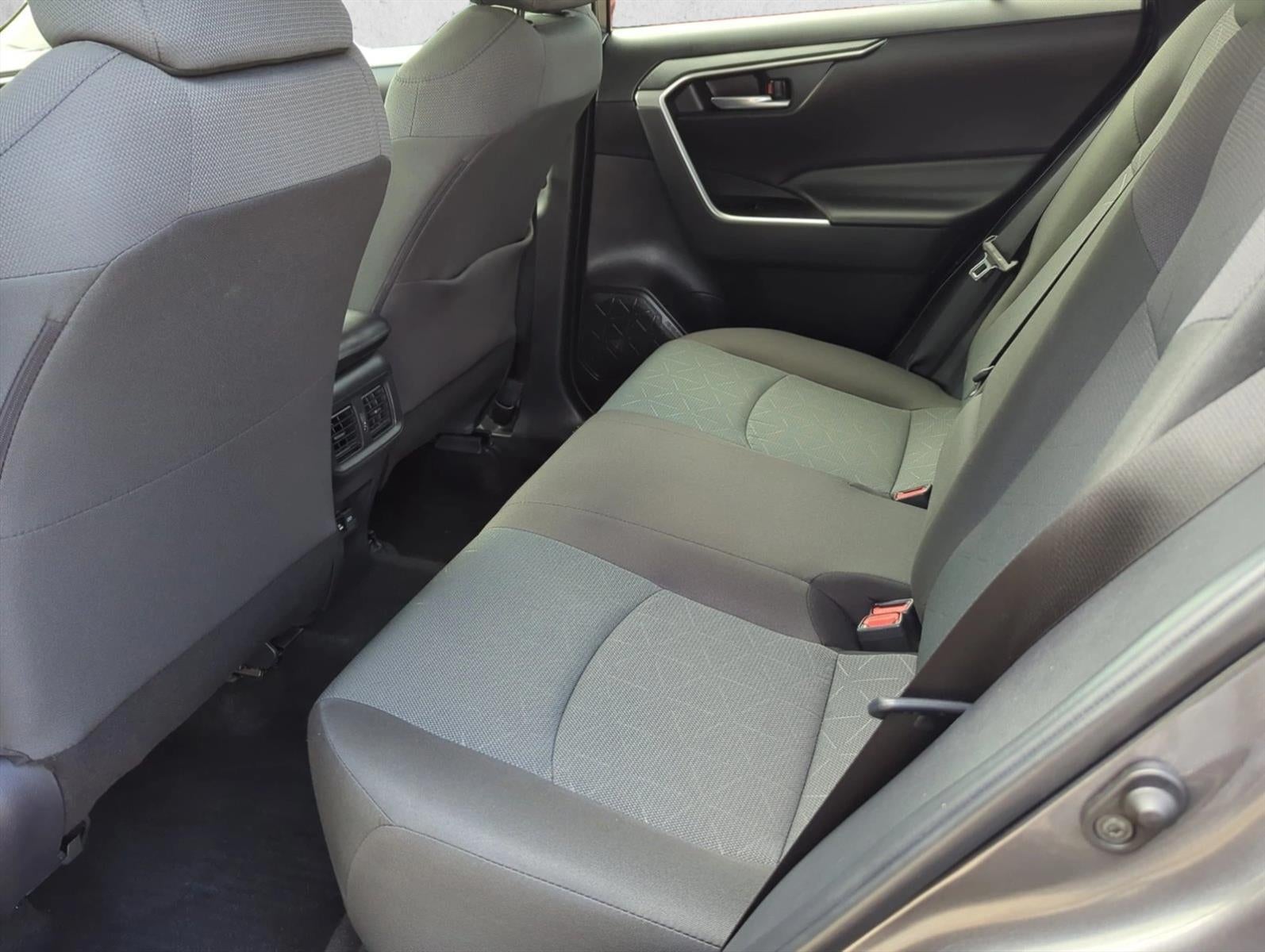 2024 Toyota RAV4 XLE FWD (Natl)