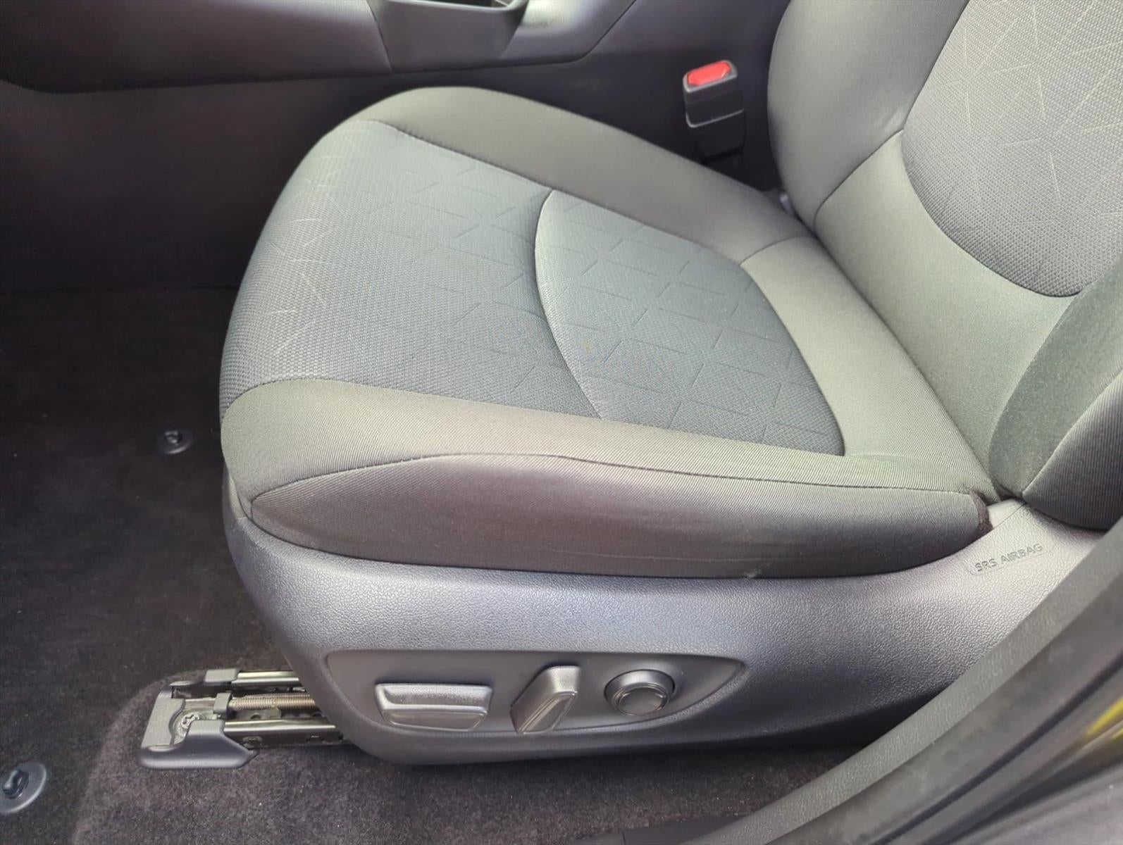 2024 Toyota RAV4 XLE FWD (Natl)