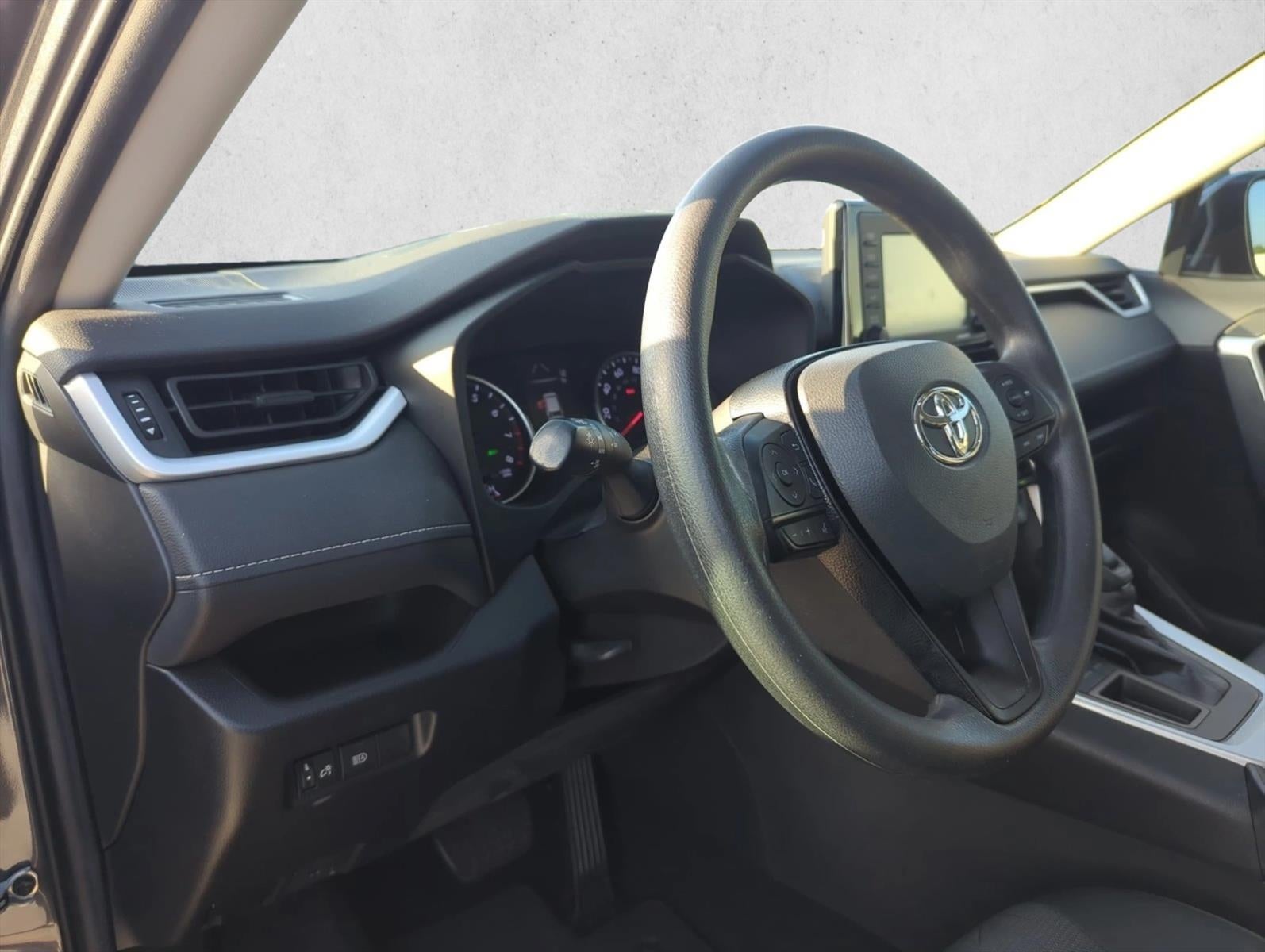 2021 Toyota RAV4 XLE FWD (GS)