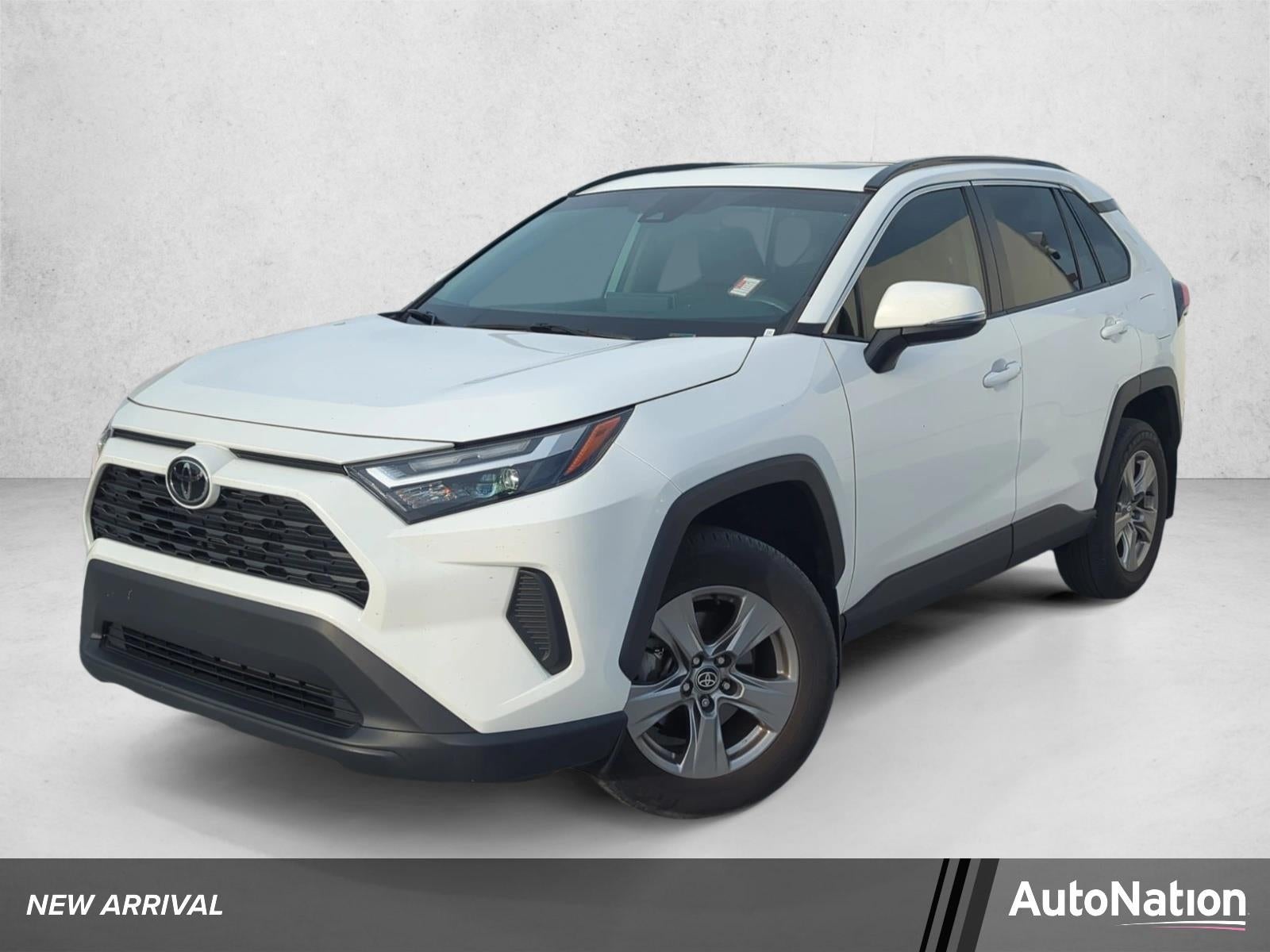 2024 Toyota RAV4 XLE FWD (Natl)