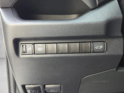 2024 Toyota RAV4 XLE FWD (Natl)