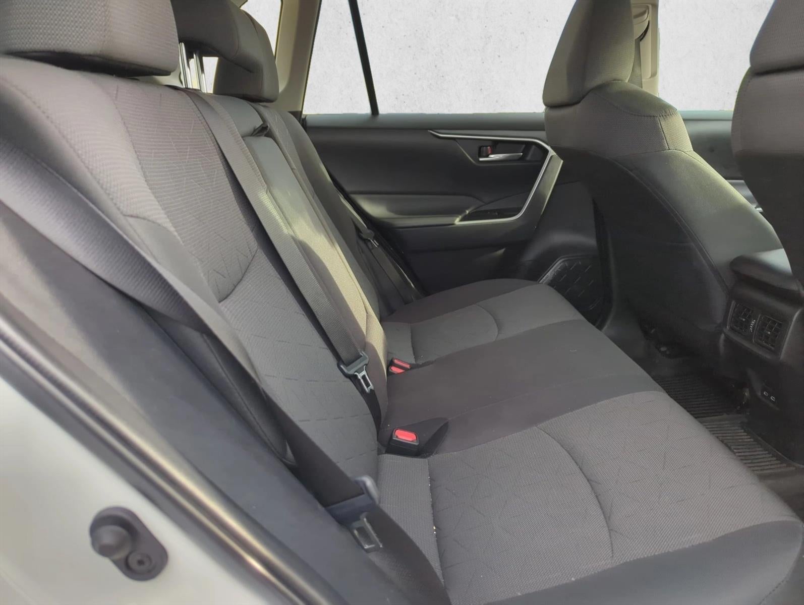 2024 Toyota RAV4 XLE FWD (Natl)