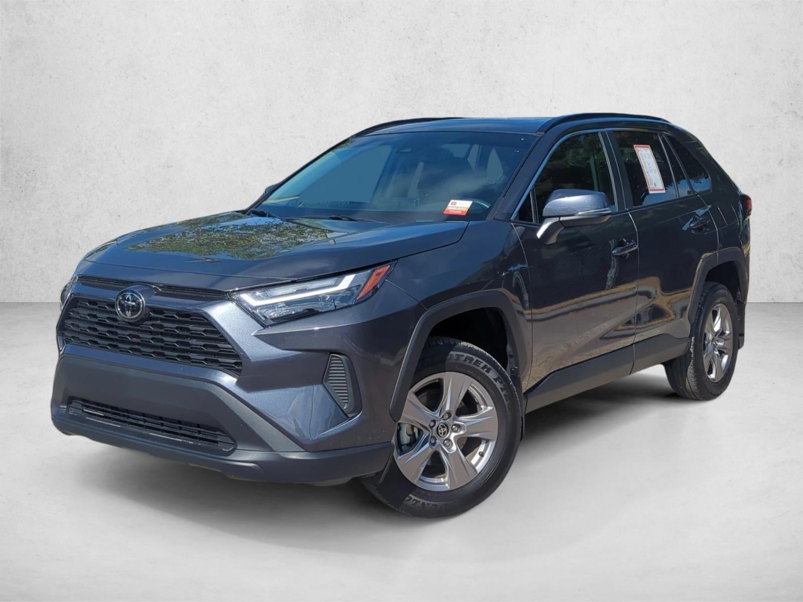 2025 Toyota RAV4 XLE FWD (Natl)