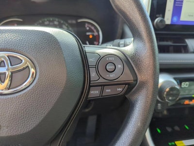 2025 Toyota RAV4 XLE FWD (Natl)