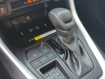 2025 Toyota RAV4 XLE FWD (Natl)