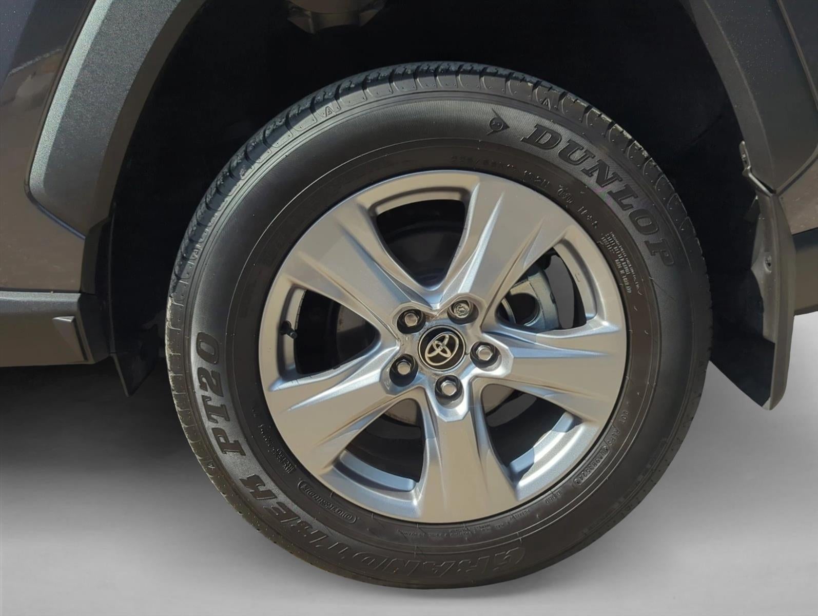 2025 Toyota RAV4 XLE FWD (Natl)
