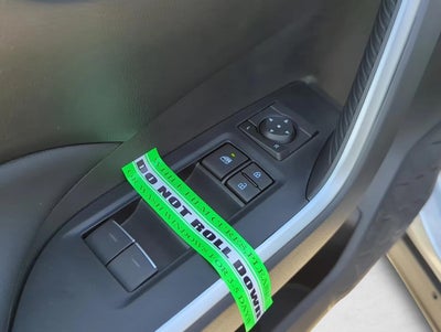 2025 Toyota RAV4 XLE FWD (GS)